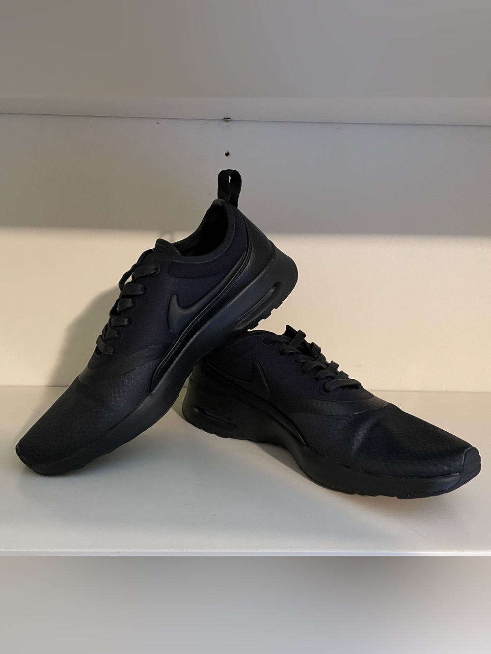 Nike Women’s Air Max Thea Ultra Premium Beautiful x Powerful Shoes - Size 6